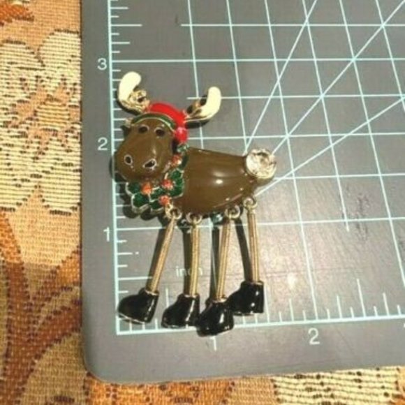 CUTE CHRISTMAS MOOSE & SPRINGY LEGS NEW MRP $14 Brooch pin - Picture 1 of 3